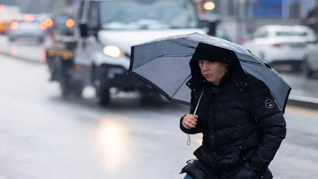 13 il için sarı kodlu uyarı! Meteoroloji'den İstanbul ve Ankara dahil birçok il için sağanak alarmı 9